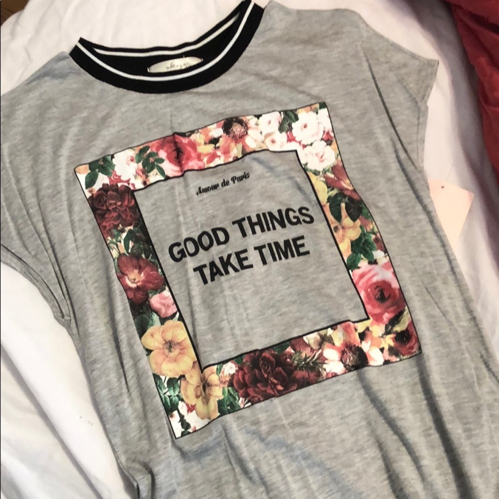 Graphic tee